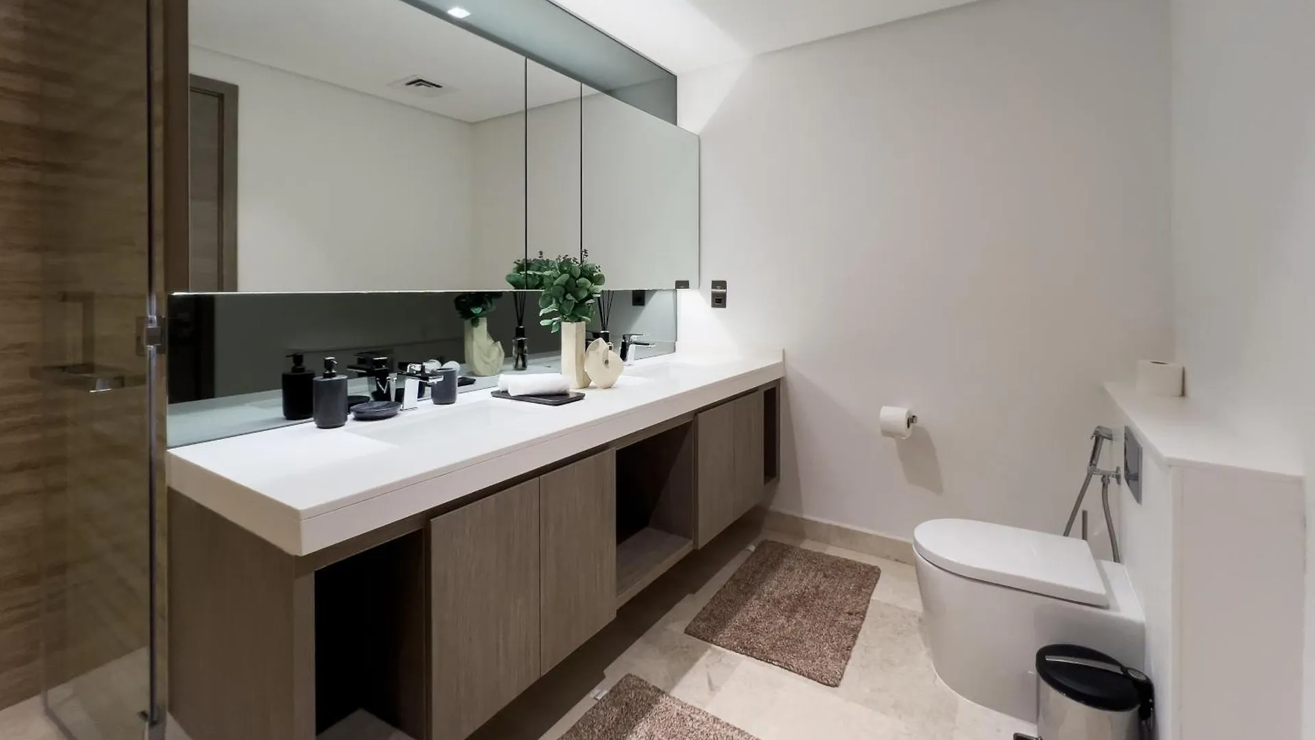 High End 1Br I The Sterling Tower In Business Bay Apartment Dubai