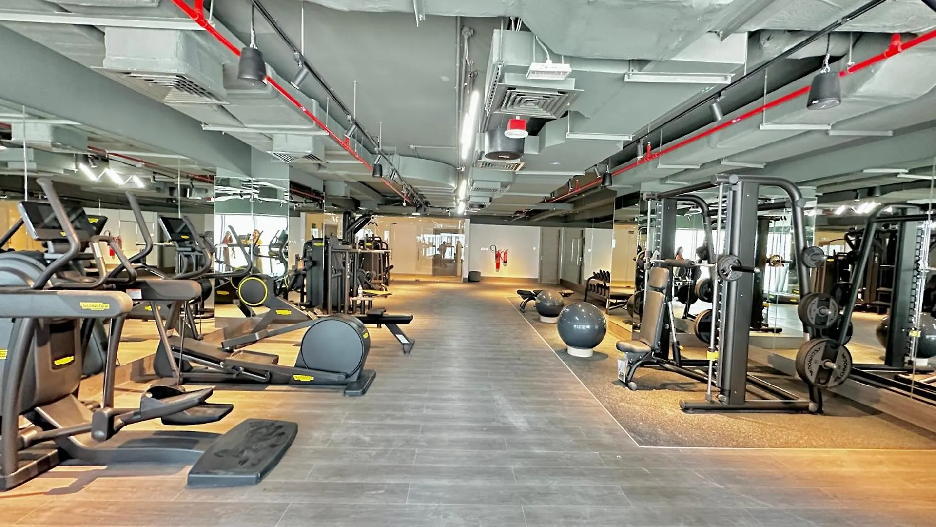 High End 1Br I The Sterling Tower In Business Bay Apartment Dubai